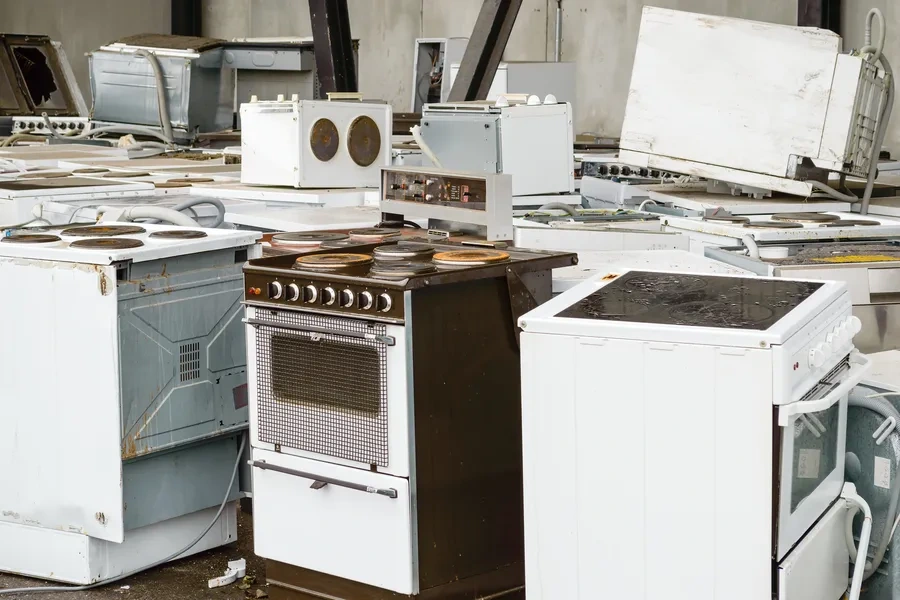 How Appliance Removal Enhances Home Organization Efforts in Hobe Sound, FL