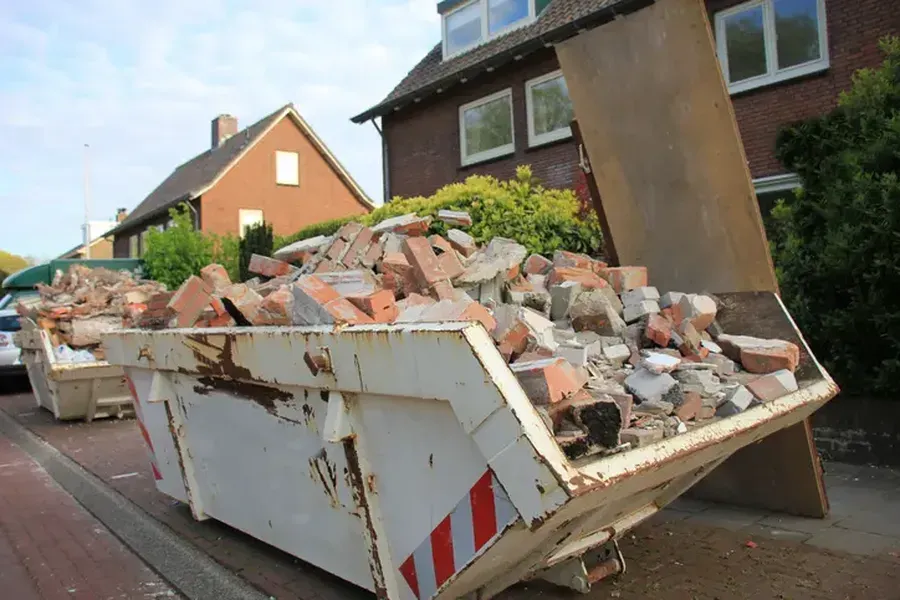 How To Safely Manage Construction Debris Removal in Hobe Sound, FL